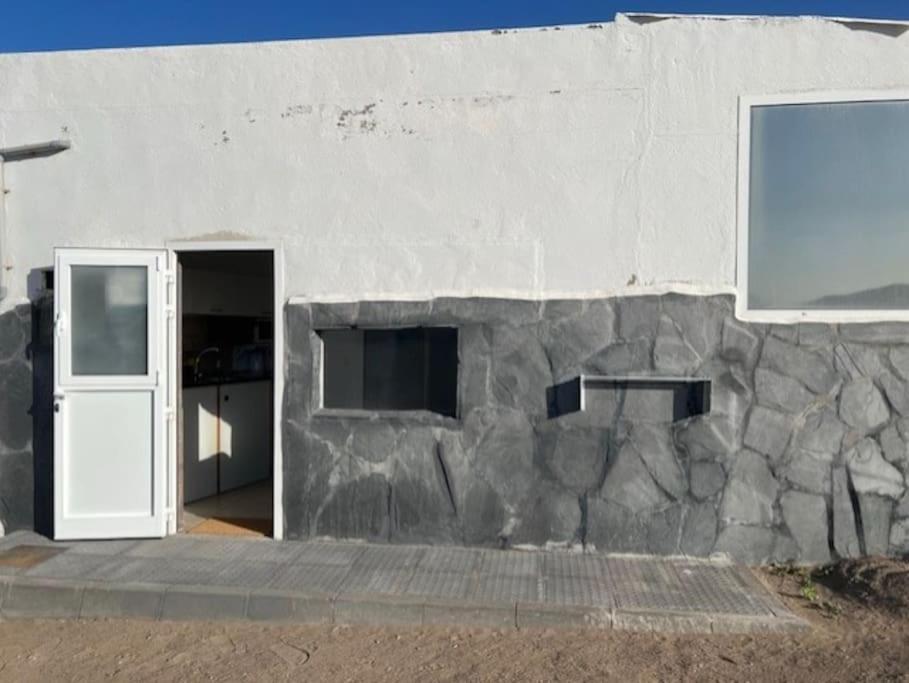 Acogedor Apartamento En Famara Eksteriør bilde